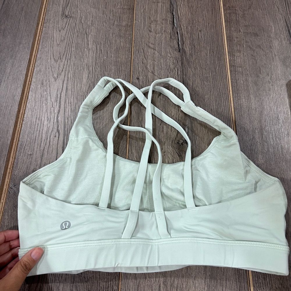 Lululemon Energy Bra - Picture 2 of 3